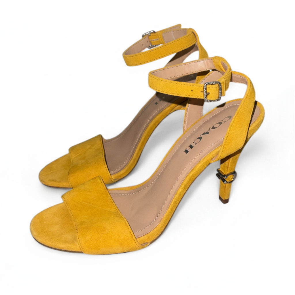 Caoch Regina High-Heel Ankle Wrap size 8.5- Pre-owned