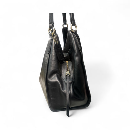 Coach Carlyle Shoulder bag