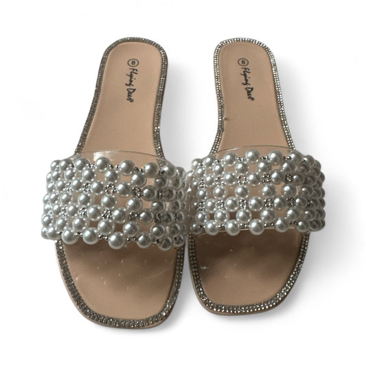 Pearl Slides by Flying Deer Size 8- Brand new